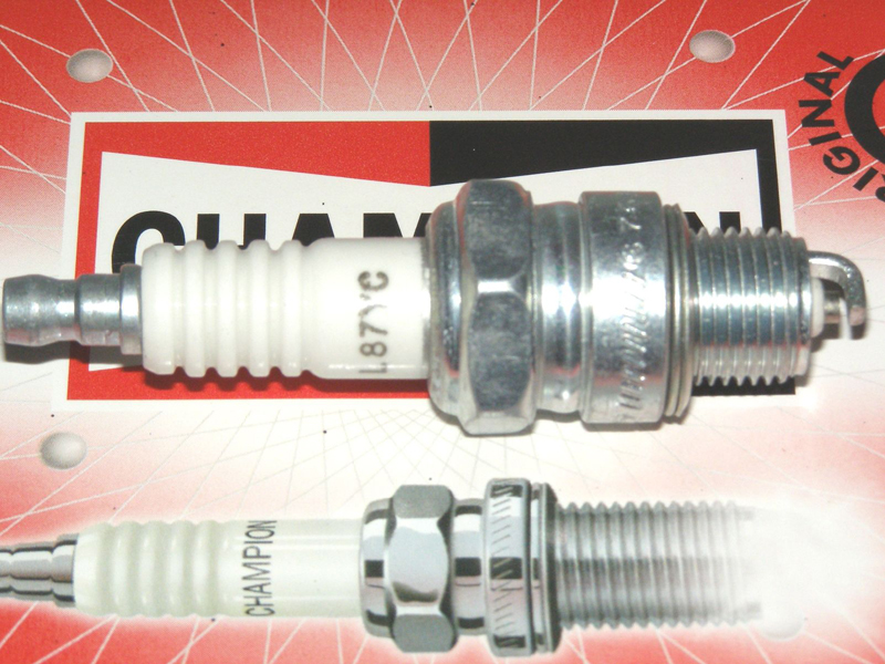 BUJİ CHAMPİON (L87YC) 2 ZAMANLI MOTOSİKLET