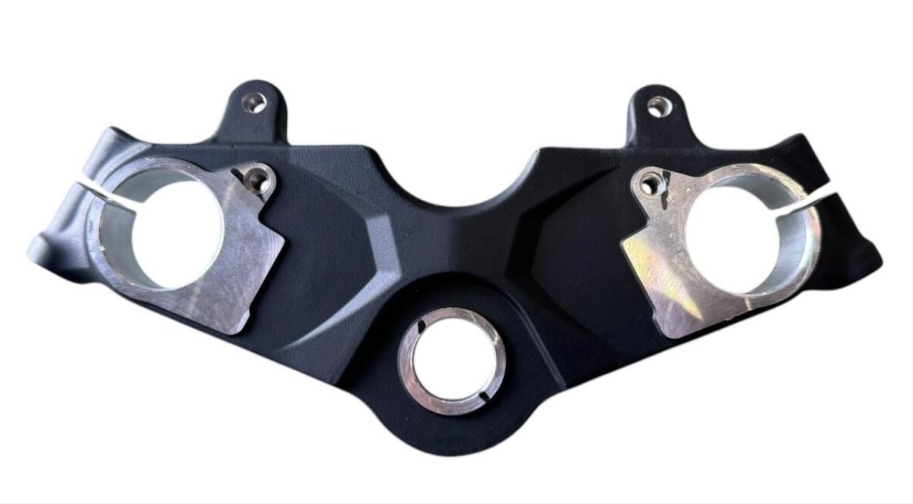 FURŞ ÜST PLATİN TVS APACHE RTR 200 (N9101350)
